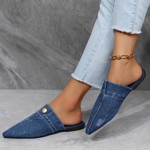 NEW Denim Mules Sz 7 - Picture 1 of 5